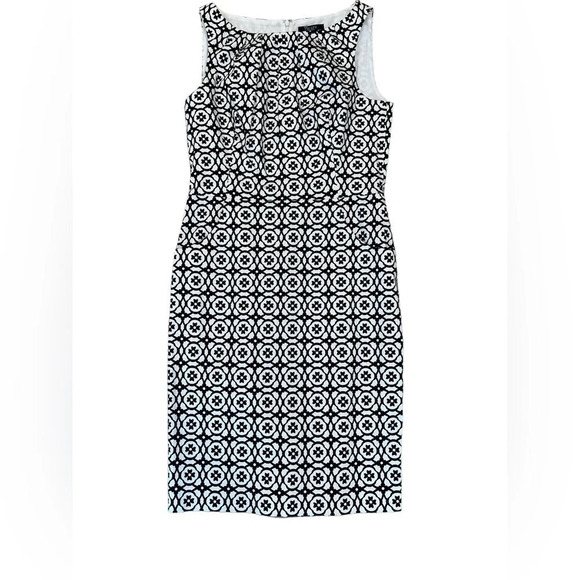 Chaps
Black/ white dress
Size 10
Pit to pit 18”
Length 39” - Picture 1 of 4